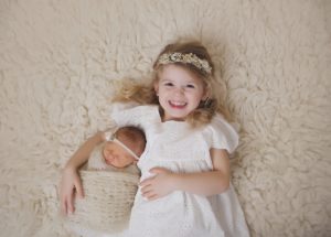 sibling newborn photography
