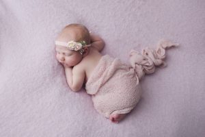 newborn baby photo headband pose wrap