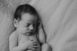 newborn baby photography close up black white