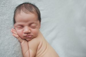 newborn baby photography close up face