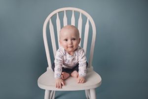sitting baby photography blue chair