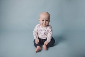sitting baby photography blue