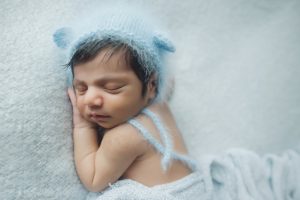 baby newborn blue boy bear hat photography