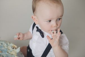 first birthday photography baby boy cake smash blue