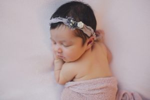 newborn baby headband photography