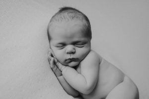 black white newborn baby photography curled posed pose natural